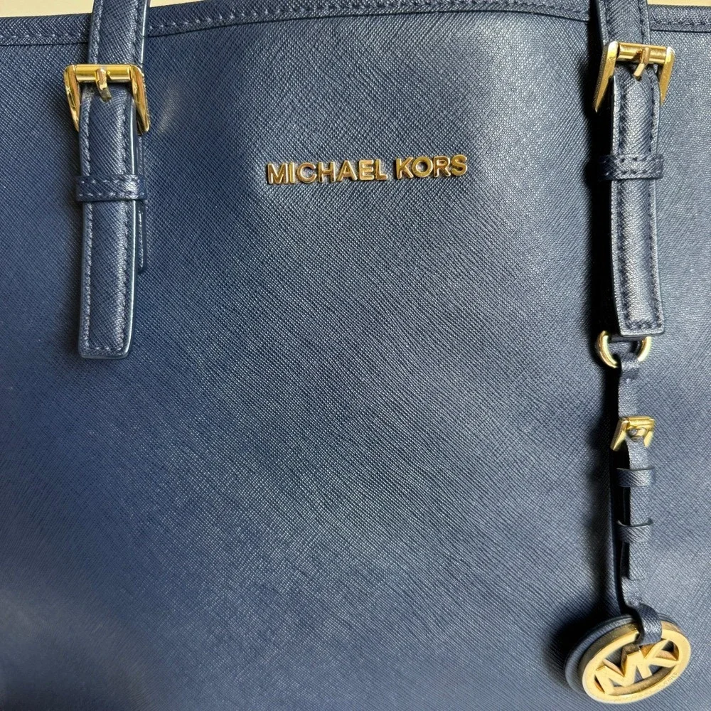 Michael Kors this navy